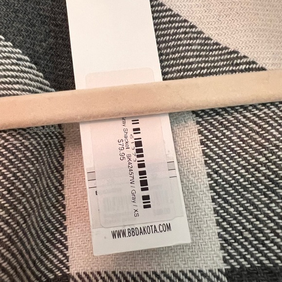 Bb Dakota grey/white shacket NWT retail - Picture 3 of 6